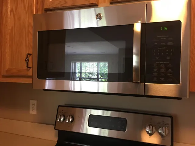 $1,850 | 20209 Chesapeake Circle, Walled Lake, MI 48390