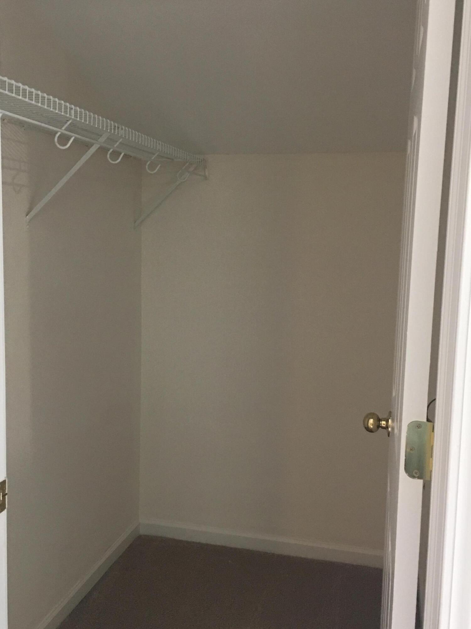 20209 Chesapeake Circle Walled Lake, MI 48390 - Photo 22 of 48 IMG_2688