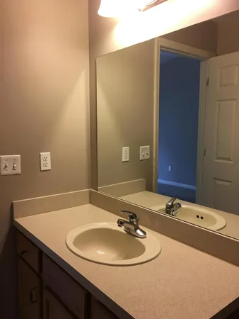 $1,850 | 20209 Chesapeake Circle, Walled Lake, MI 48390