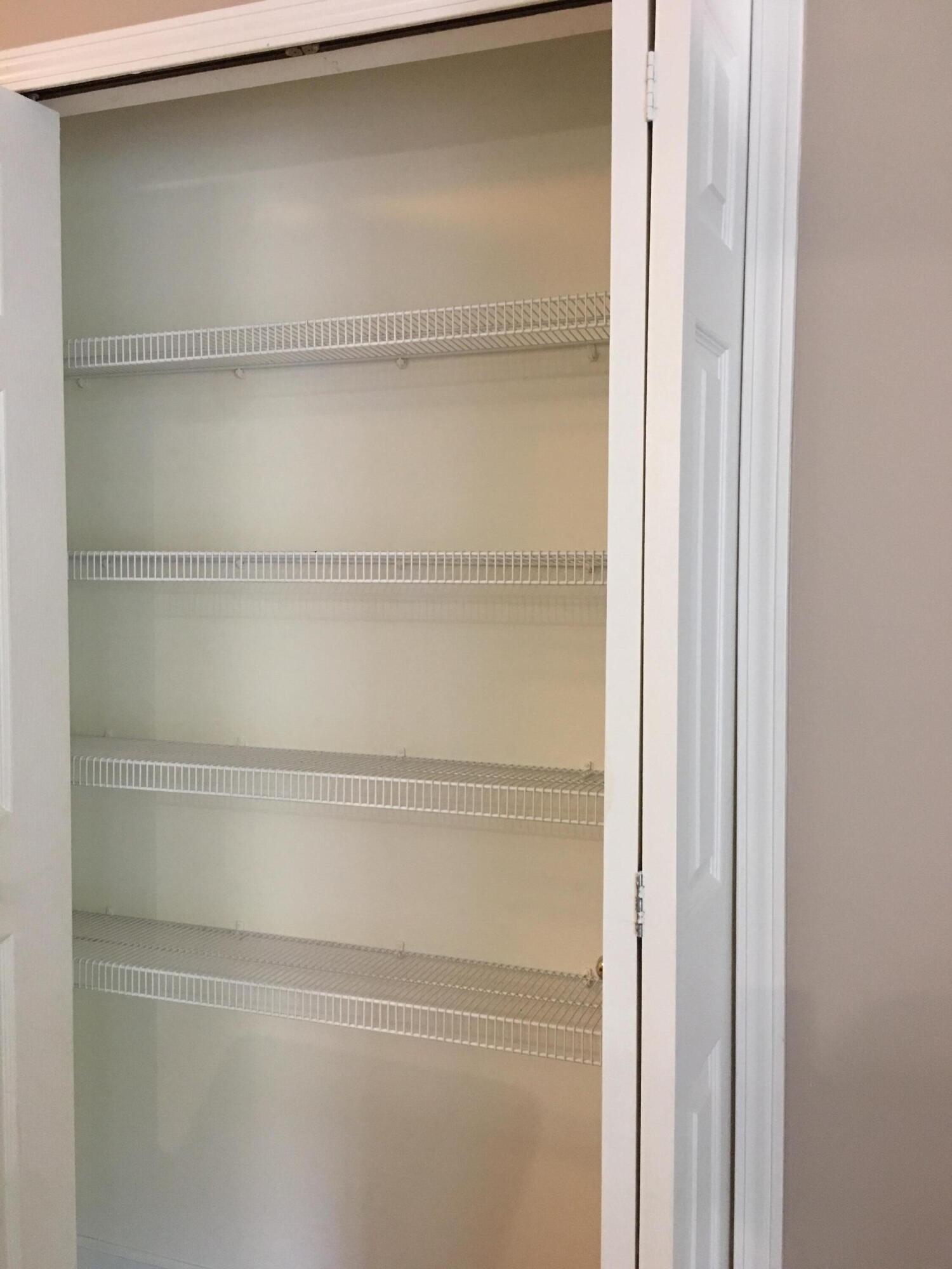 20209 Chesapeake Circle Walled Lake, MI 48390 - Photo 10 of 48 IMG_2676