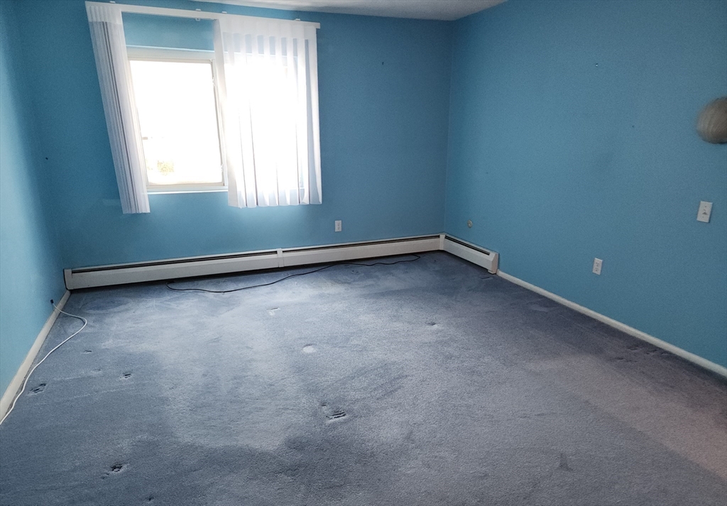 135 East Main Street, Unit R10 Westborough, MA 01581 - Photo 8 of 18 Gallery Image 8