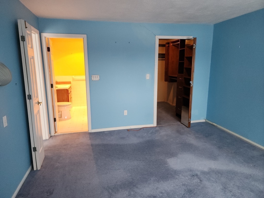 135 East Main Street, Unit R10 Westborough, MA 01581 - Photo 9 of 18 Gallery Image 9