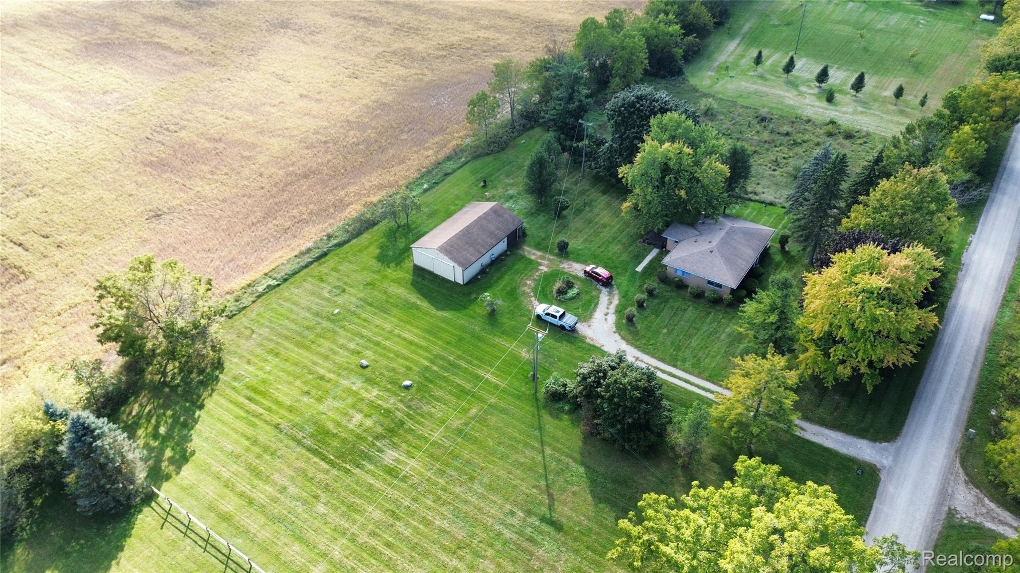 8251 West Ellsworth Road Ann Arbor, MI 48103 - Photo 49 of 57 dji_fly_20260928_161054_67_1790626263225_photo_optimized.jpg