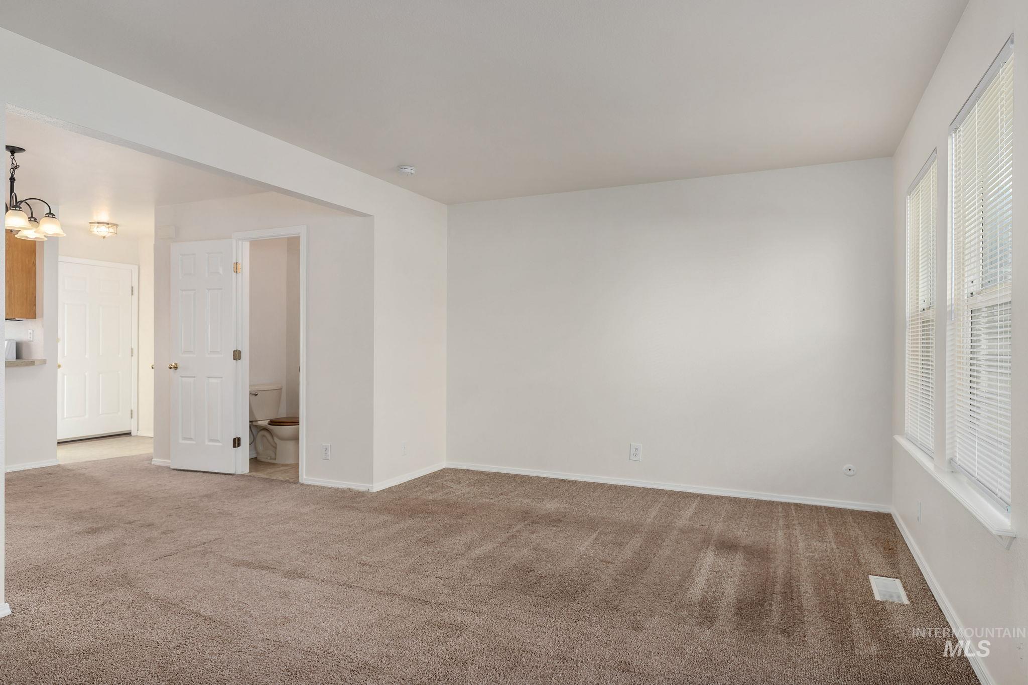 75 East King Street Meridian, ID 83642 - Photo 12 of 24