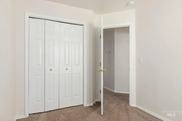 $285,000 | 75 East King Street, Meridian, ID 83642