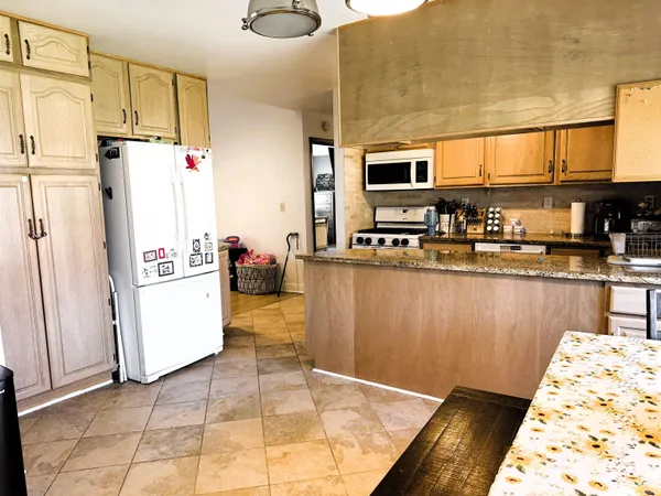 $280,000 | 6077 South Division Street, North Judson, IN 46366
