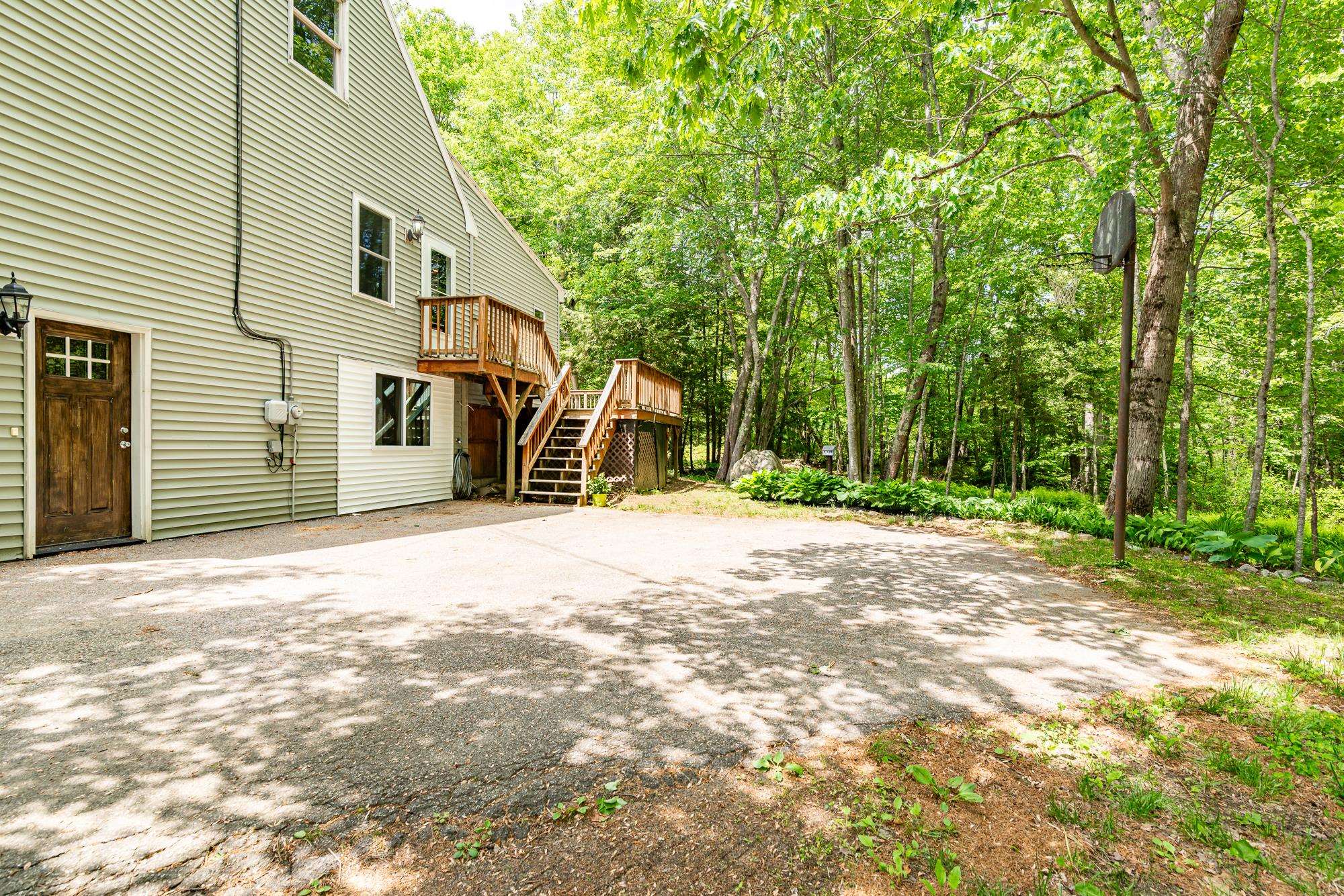 23 Howard Brook Drive Rochester, NH 03867 - Photo 5 of 48