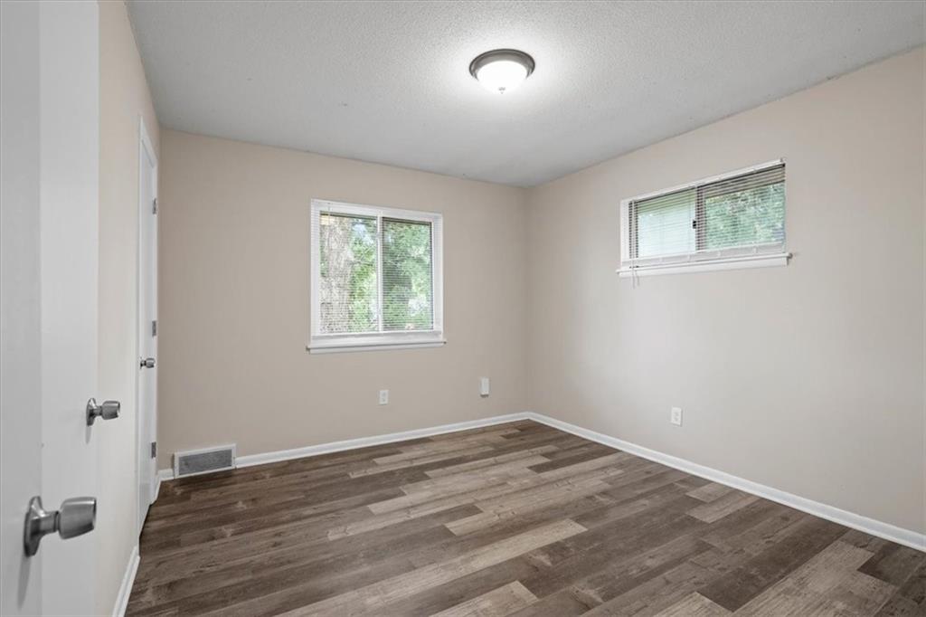 8030 Campbell Street Kansas City, MO 64131 - Photo 10 of 16