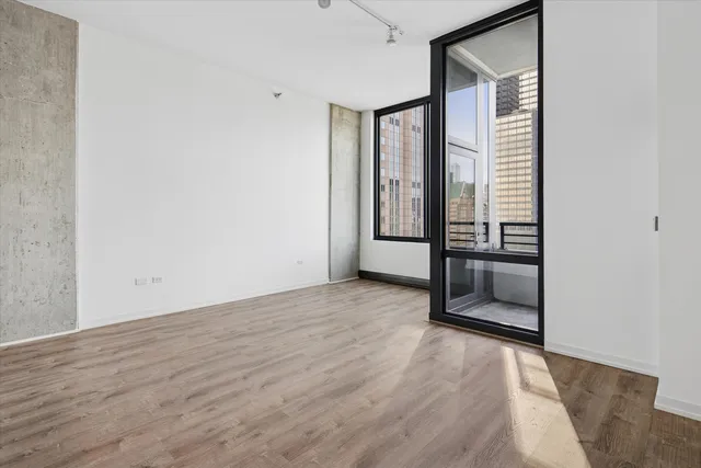 $459,900 | 235 West Van Buren Street, Unit 4613, Chicago, IL 60607