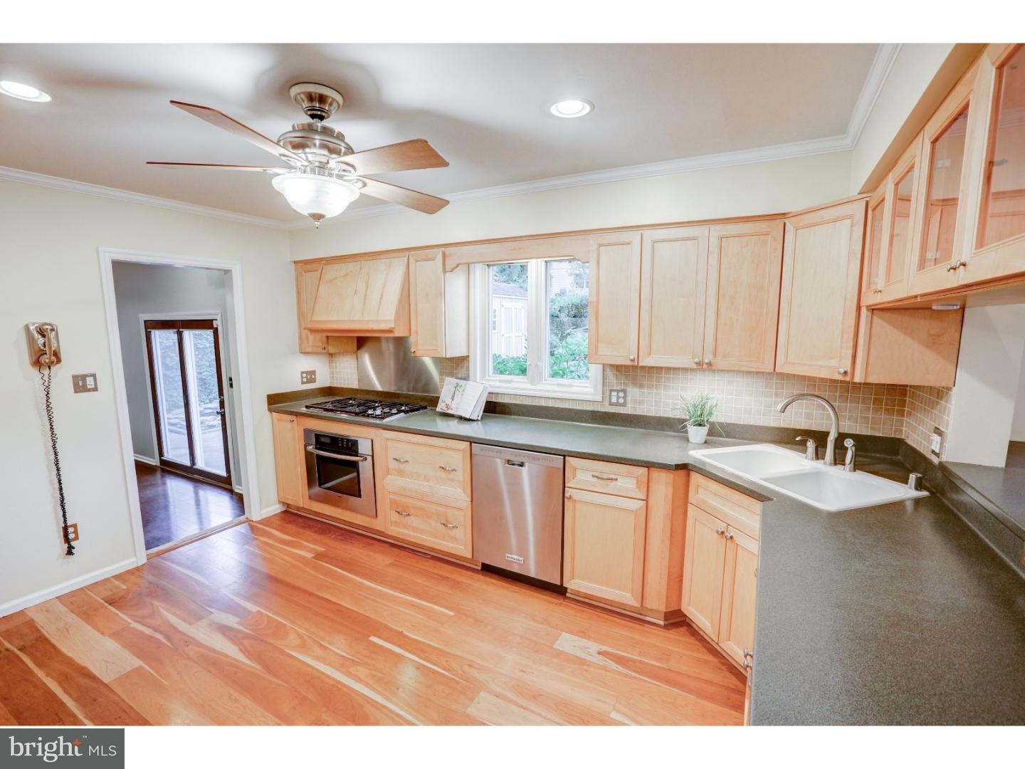 1 Vansant Road Newark, DE 19711 - Photo 13 of 25 Kitchen