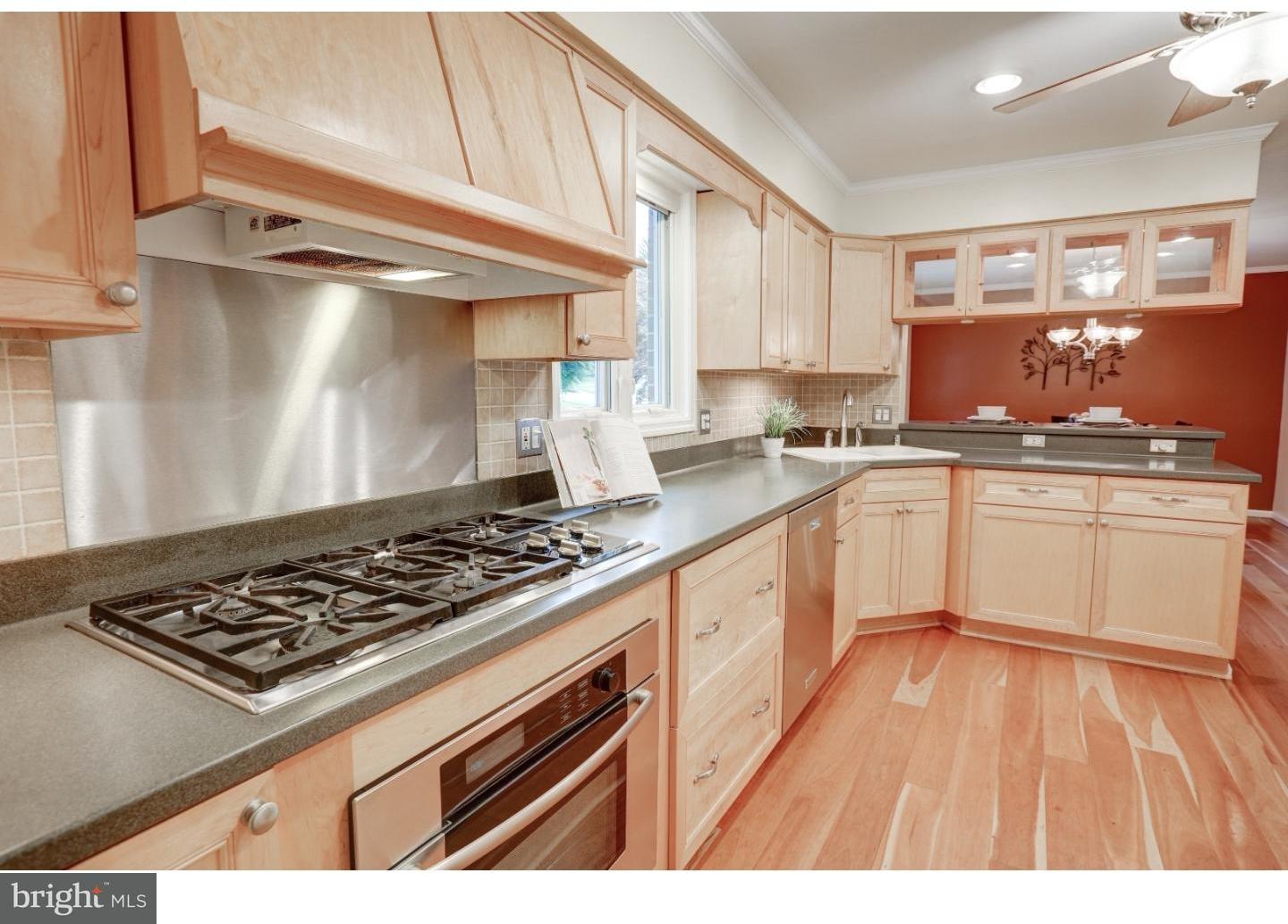 1 Vansant Road Newark, DE 19711 - Photo 15 of 25 Kitchen