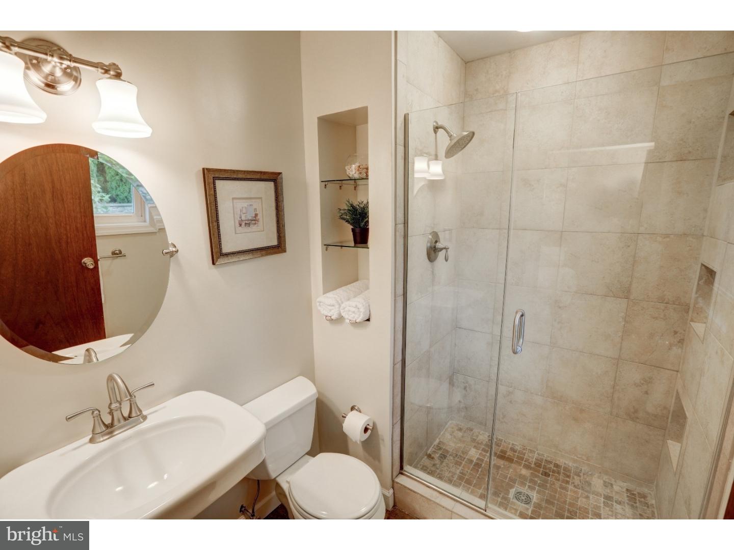 1 Vansant Road Newark, DE 19711 - Photo 19 of 25 Master Bathroom