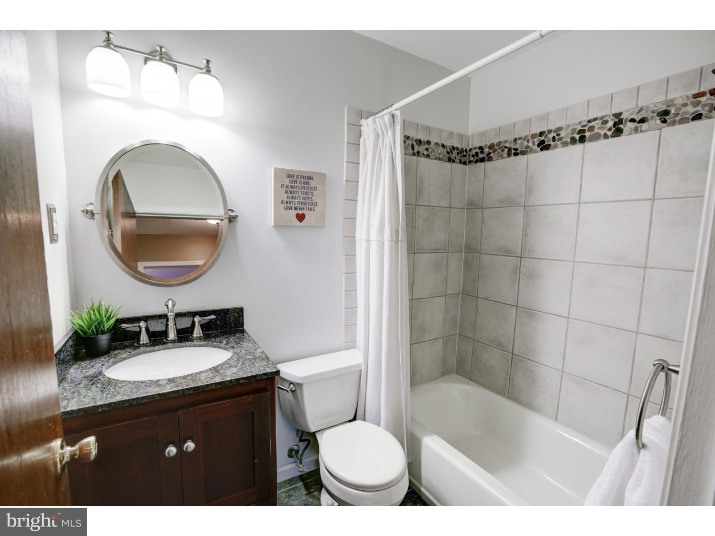 1 Vansant Road Newark, DE 19711 - Photo 23 of 25 Half Bath