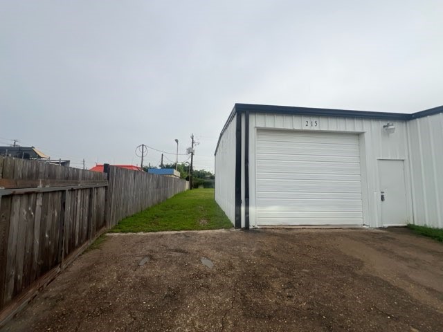 215 Fresa Road Pasadena, TX 77502 - Photo 17 of 19