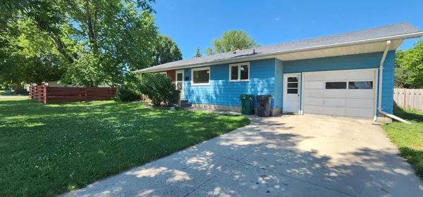 $105,000 | 601 North Bruce Street, Marshall, MN 56258