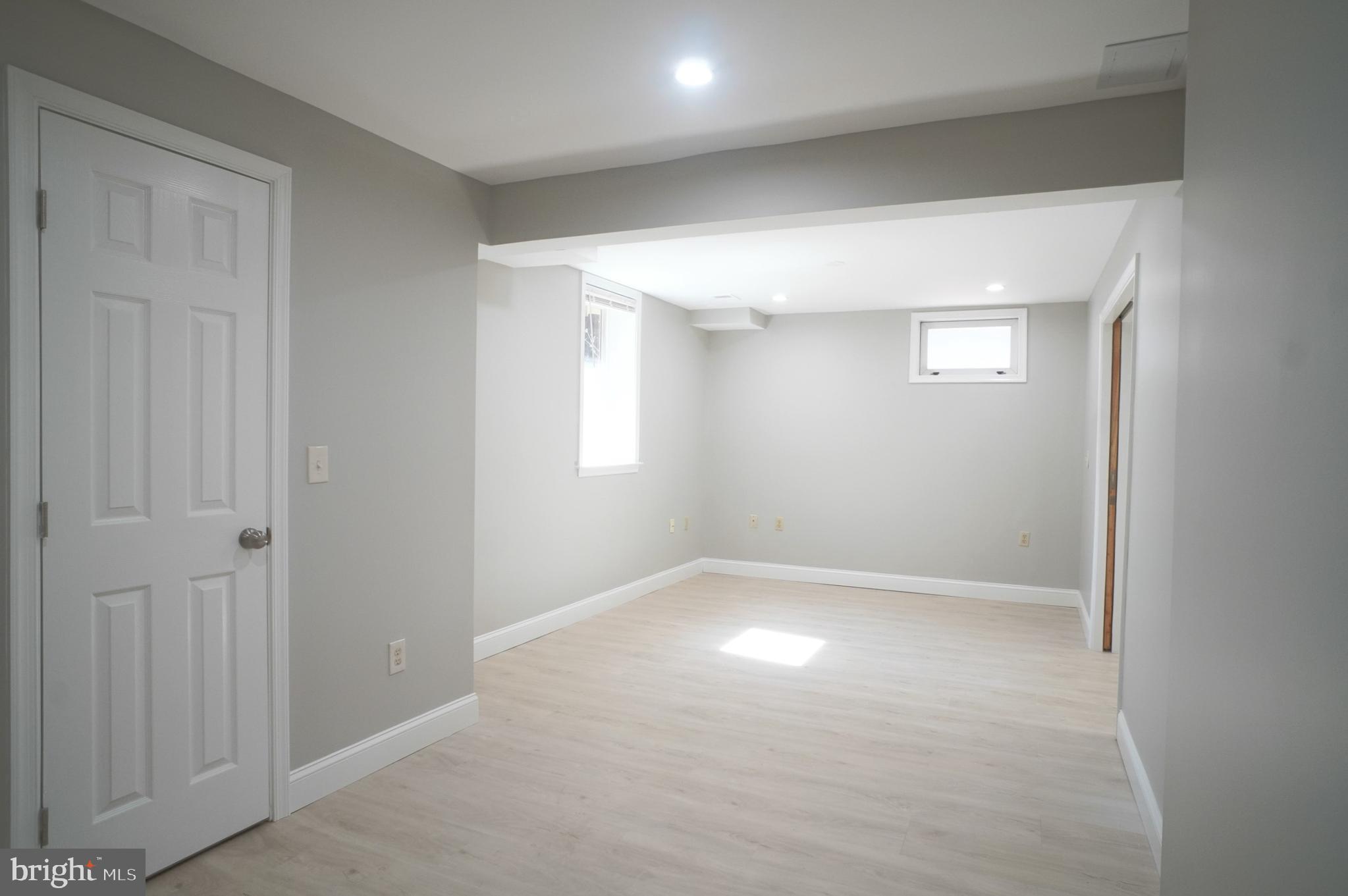 10322 Dunn Meadow Road Vienna, VA 22182 - Photo 41 of 45