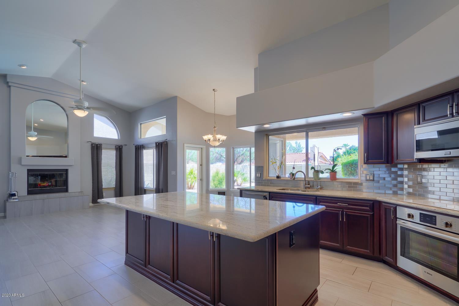 Kithen Family Room