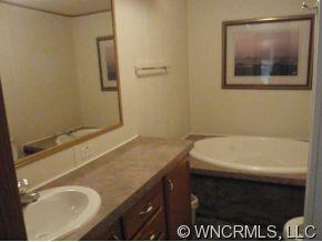 235 Ridge Road Marion, NC 28752 - Photo 6 of 8 Gallery Image 6