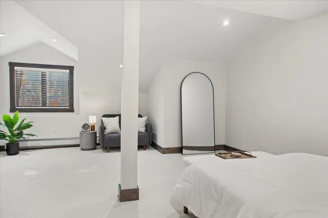 $1,975,000 | 14 Old Ridge Road, Winhall, VT 05340