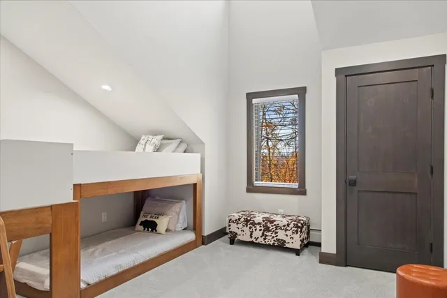 $1,975,000 | 14 Old Ridge Road, Winhall, VT 05340