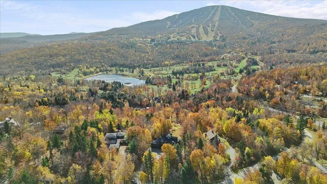 $1,975,000 | 14 Old Ridge Road, Winhall, VT 05340