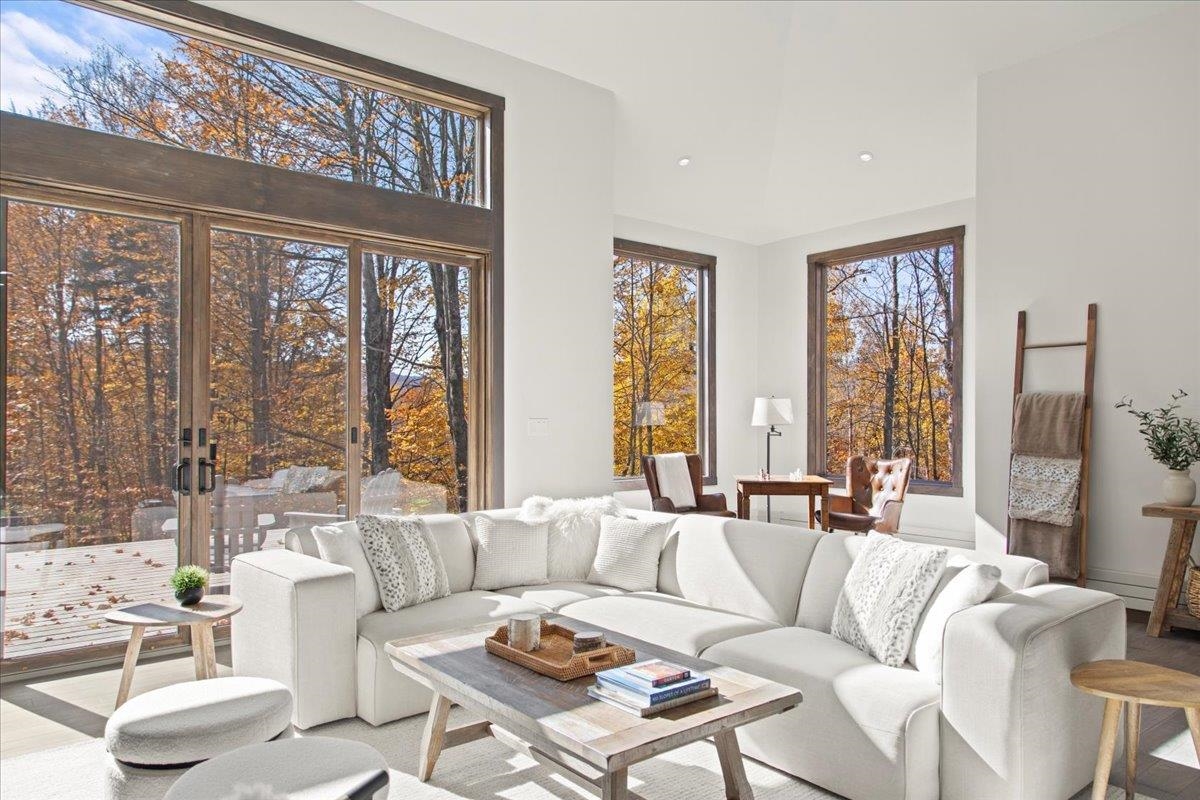 14 Old Ridge Road Winhall, VT 05340 - Photo 5 of 40