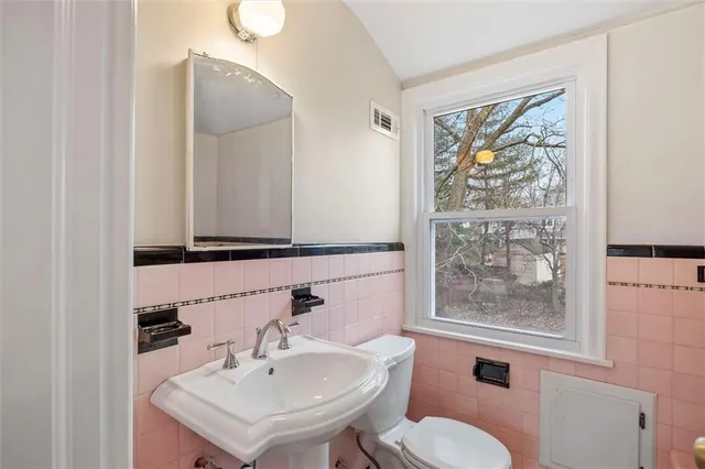 $649,900 | 6728 Cherry Street, Kansas City, MO 64131