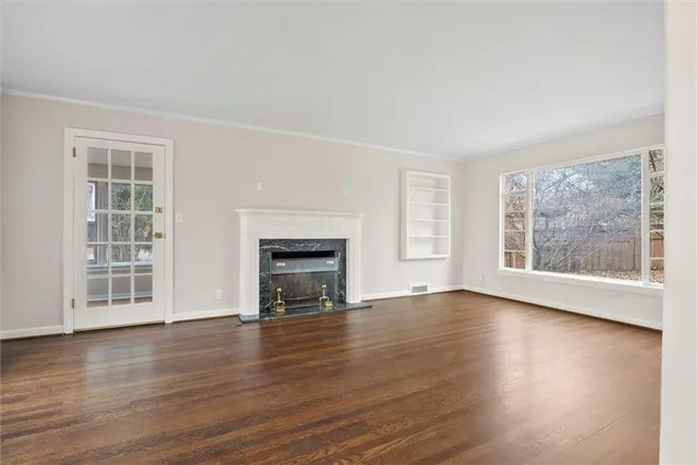 $649,900 | 6728 Cherry Street, Kansas City, MO 64131