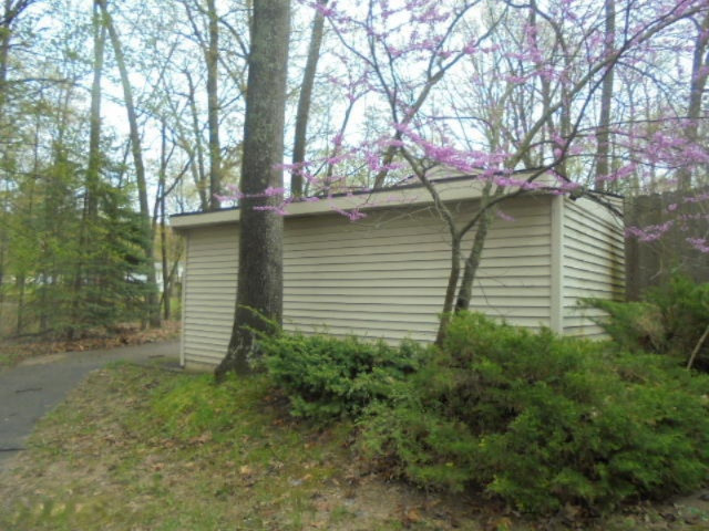 7378 Pine Ridge Court Belding, MI 48809 - Photo 8 of 32 DSC09091
