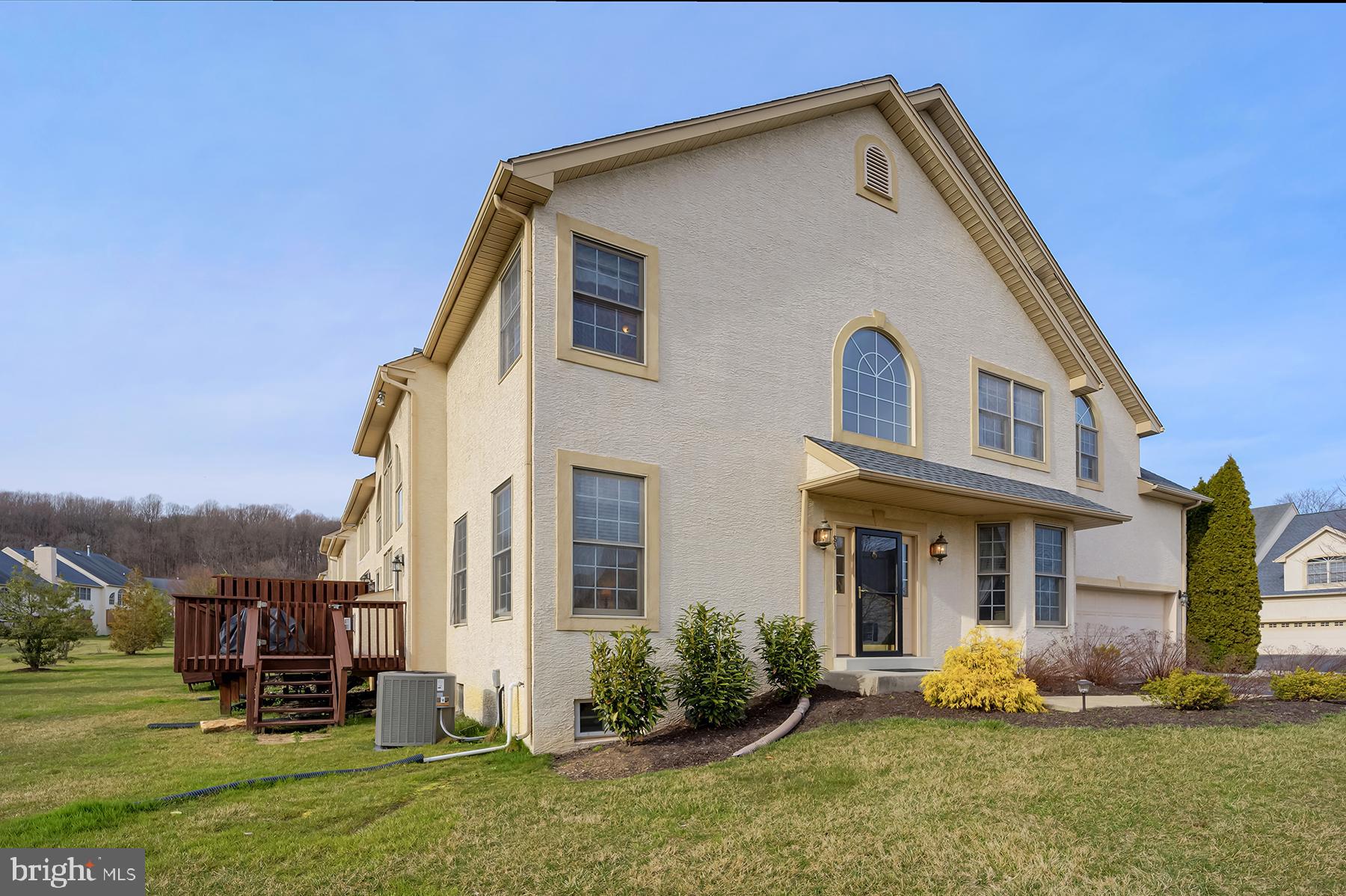83 Granville Way Exton, PA 19341 - Photo 6 of 55 Extra large side and back yard