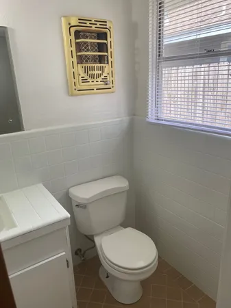 $2,100 | 7143 Triola Lane, Houston, TX 77074