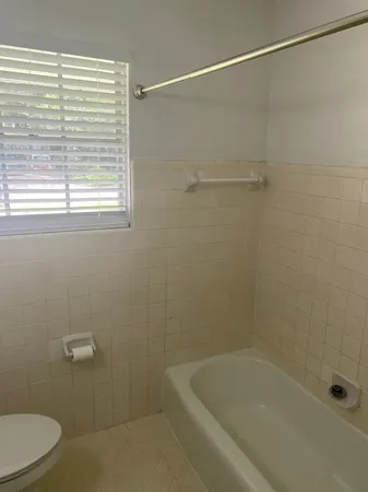 $2,100 | 7143 Triola Lane, Houston, TX 77074