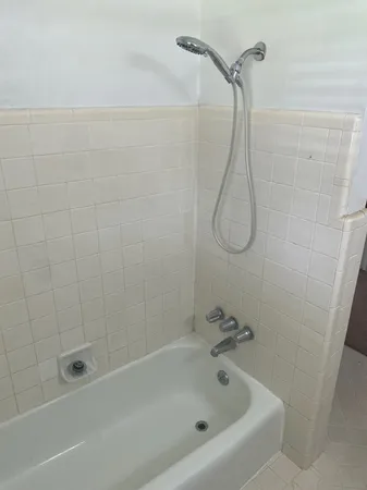 $2,100 | 7143 Triola Lane, Houston, TX 77074