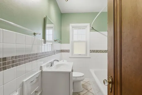 $325,000 | 5501 Wentworth Avenue, Minneapolis, MN 55419