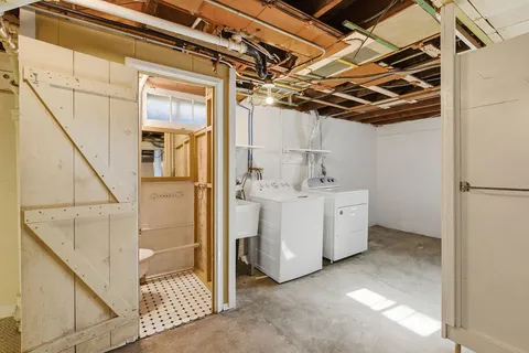$325,000 | 5501 Wentworth Avenue, Minneapolis, MN 55419