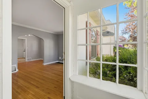 $325,000 | 5501 Wentworth Avenue, Minneapolis, MN 55419