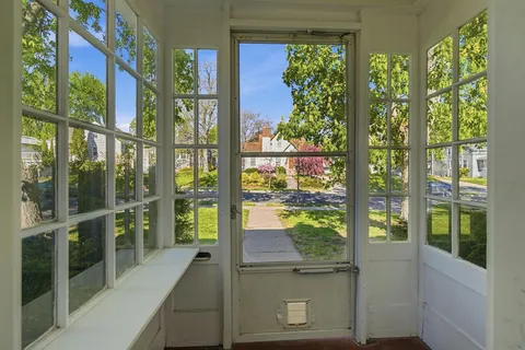 $325,000 | 5501 Wentworth Avenue, Minneapolis, MN 55419
