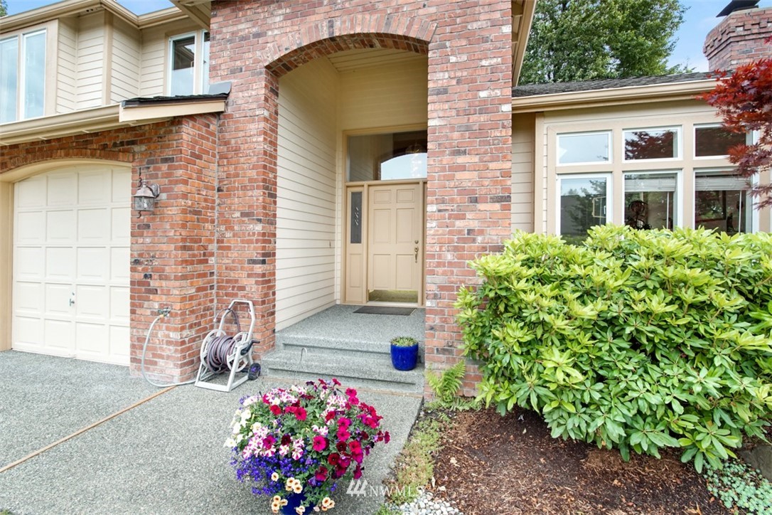 13823 Southeast 188th Street Renton, WA 98058 - Photo 2 of 25