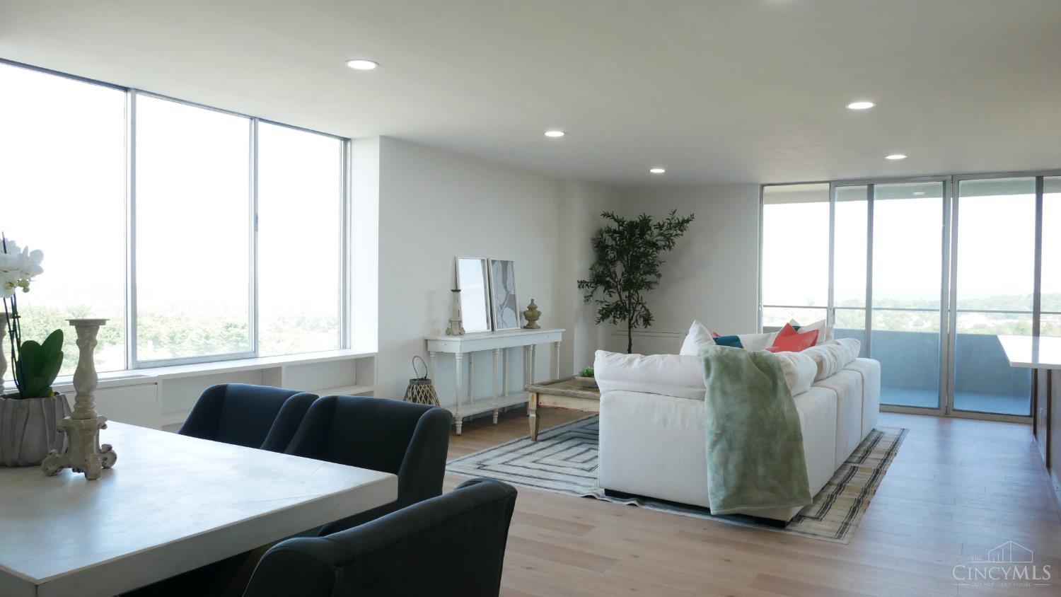 2324 Madison Road, Unit 1407 Cincinnati, OH 45208 - Photo 6 of 46 Gallery Image 6