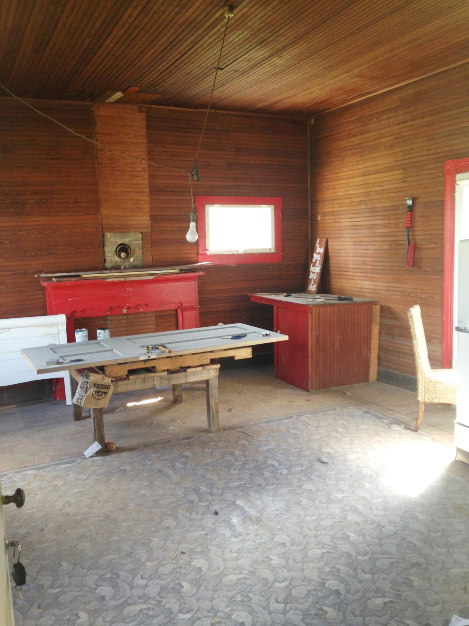 8108 Roanoke Road Fincastle, VA 24090 - Photo 2 of 14 IMG_6641 (2)