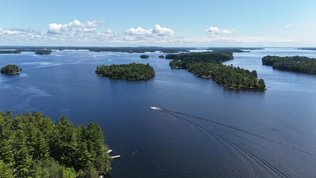 $419,000 | 2370 Keyes Island, International Falls, MN 56649