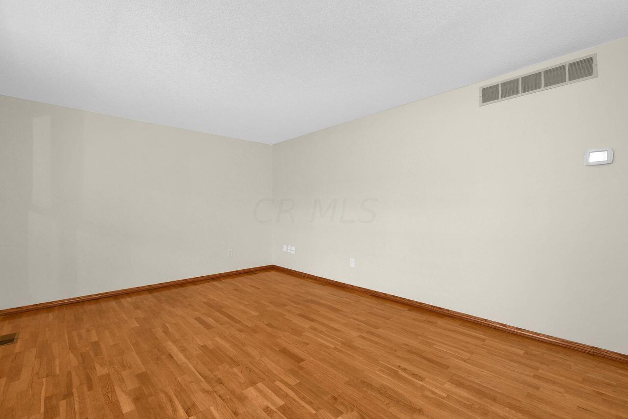 12383 Harmon Road Pickerington, OH 43147 - Photo 9 of 36 G