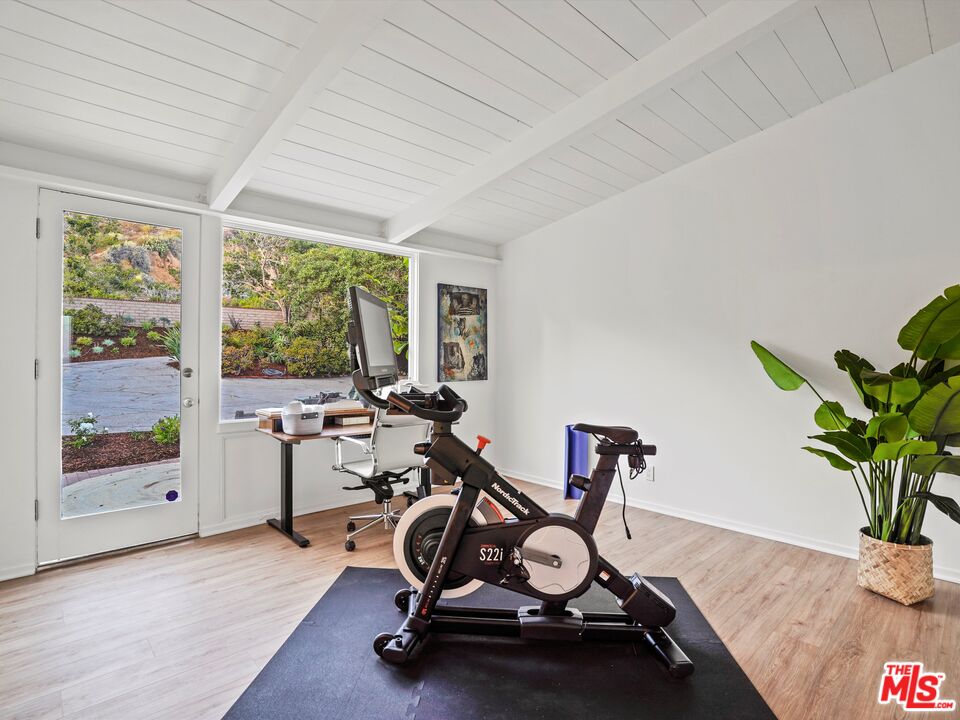 31284 Broad Beach Road Malibu, CA 90265 - Photo 23 of 31 a view of a workspace with furniture and a window