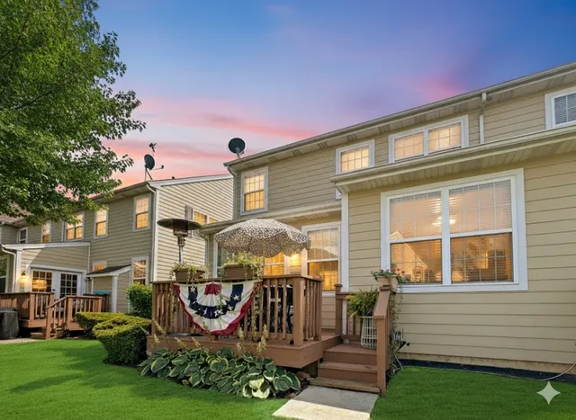 $419,900 | 1210 Falcon Ridge Drive, Elgin, IL 60124