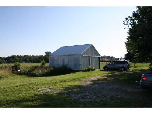 8518 Ridge Road Fredericktown, OH 43019 - Photo 11 of 12 Gallery Image 11
