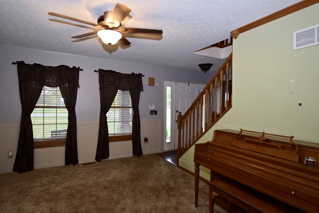 2731 Smeltzer Road Marion, OH 43302 - Photo 3 of 7 Gallery Image 3