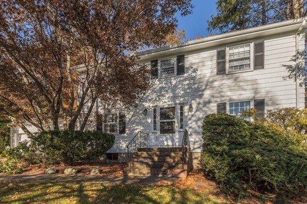 125 Johnson Road Winchester, MA 01890 - Photo 17 of 18