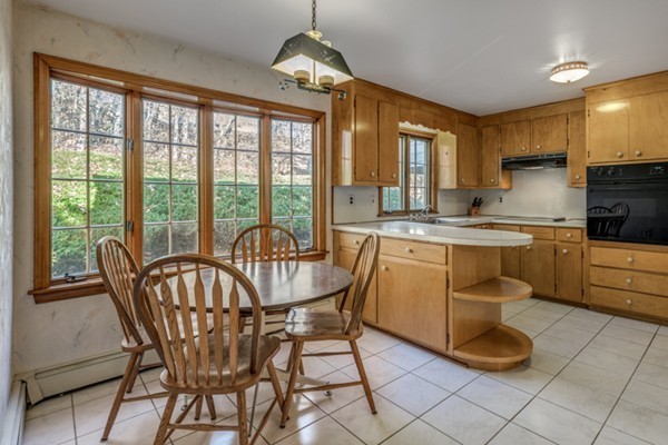 125 Johnson Road Winchester, MA 01890 - Photo 2 of 18