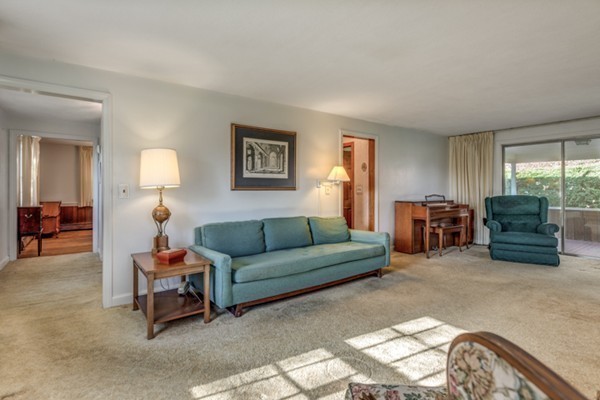 125 Johnson Road Winchester, MA 01890 - Photo 4 of 18