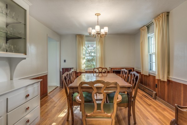 125 Johnson Road Winchester, MA 01890 - Photo 6 of 18